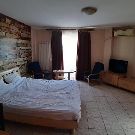 Old Town New Spacious Apartment Bucarest Esterno foto