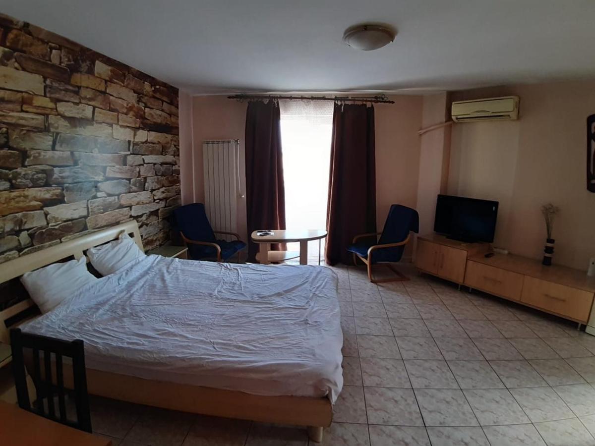 Old Town New Spacious Apartment Bucarest Esterno foto